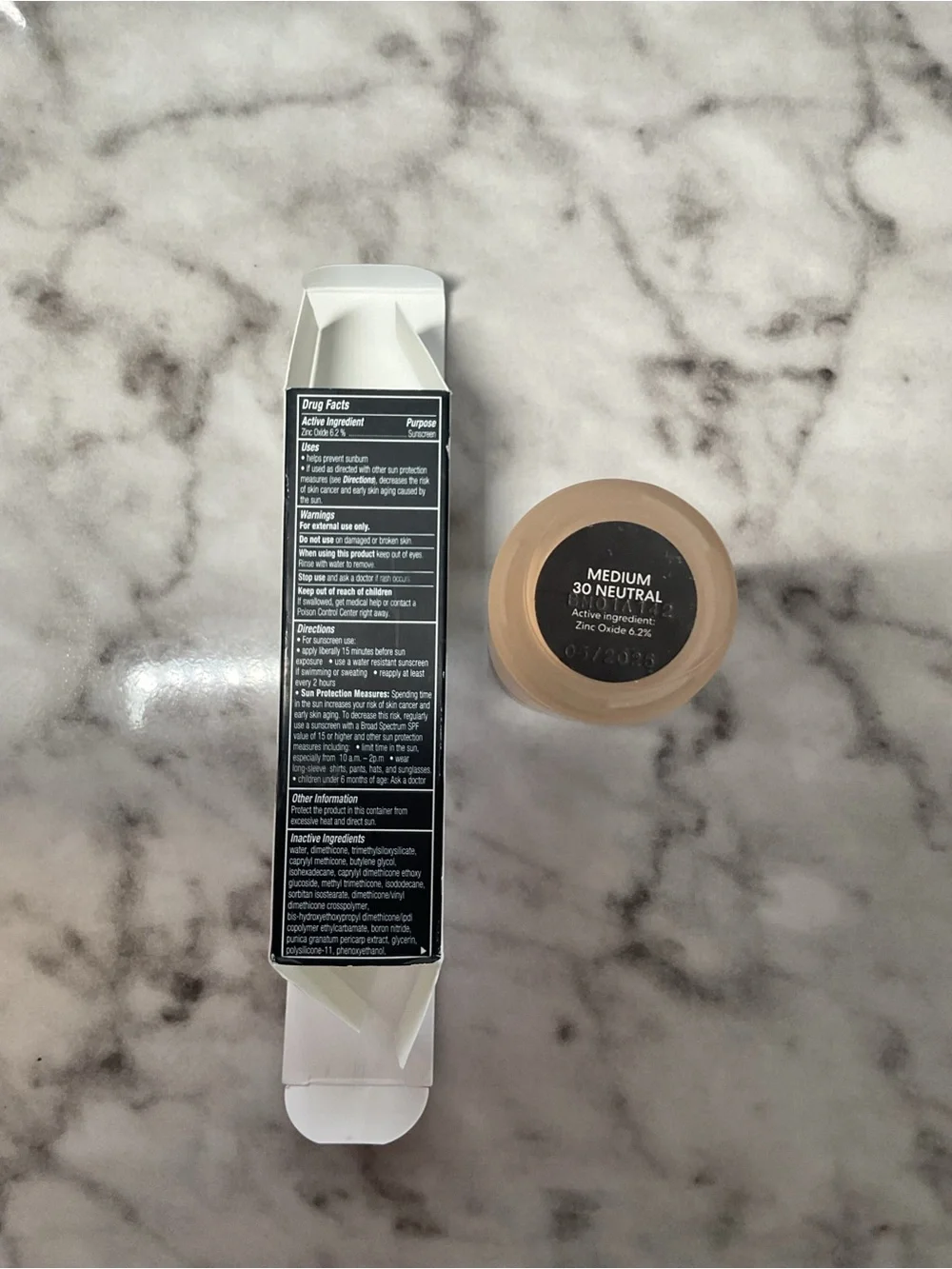 NEW-bareMinerals -SKIN PERFECTING MATTE LIQUID FOUNDATION -Medium 30 Neutral